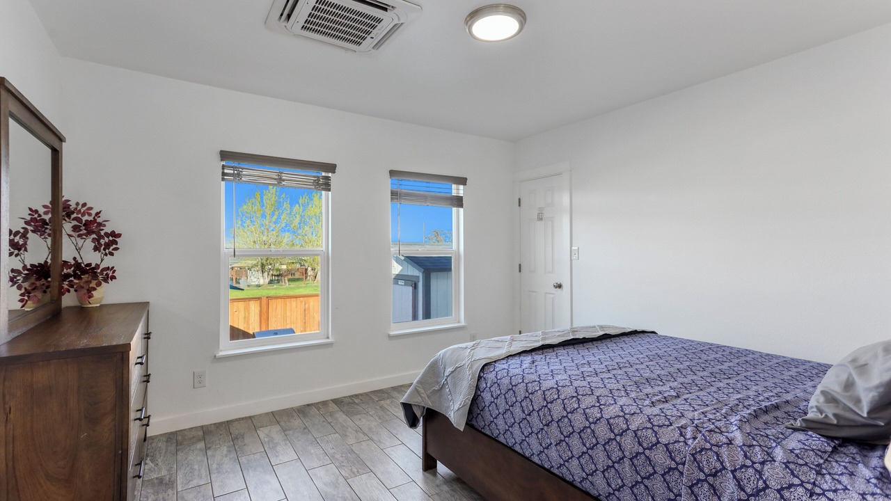 Photo of Bedroom in Chenoweth