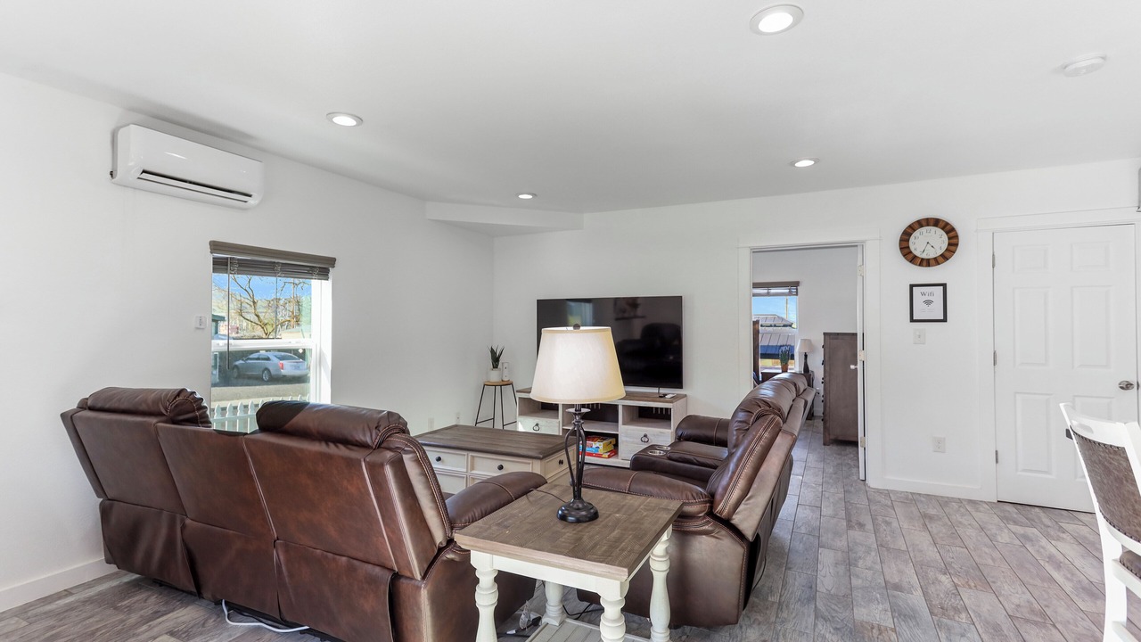 Photo of Livingroom in Chenoweth