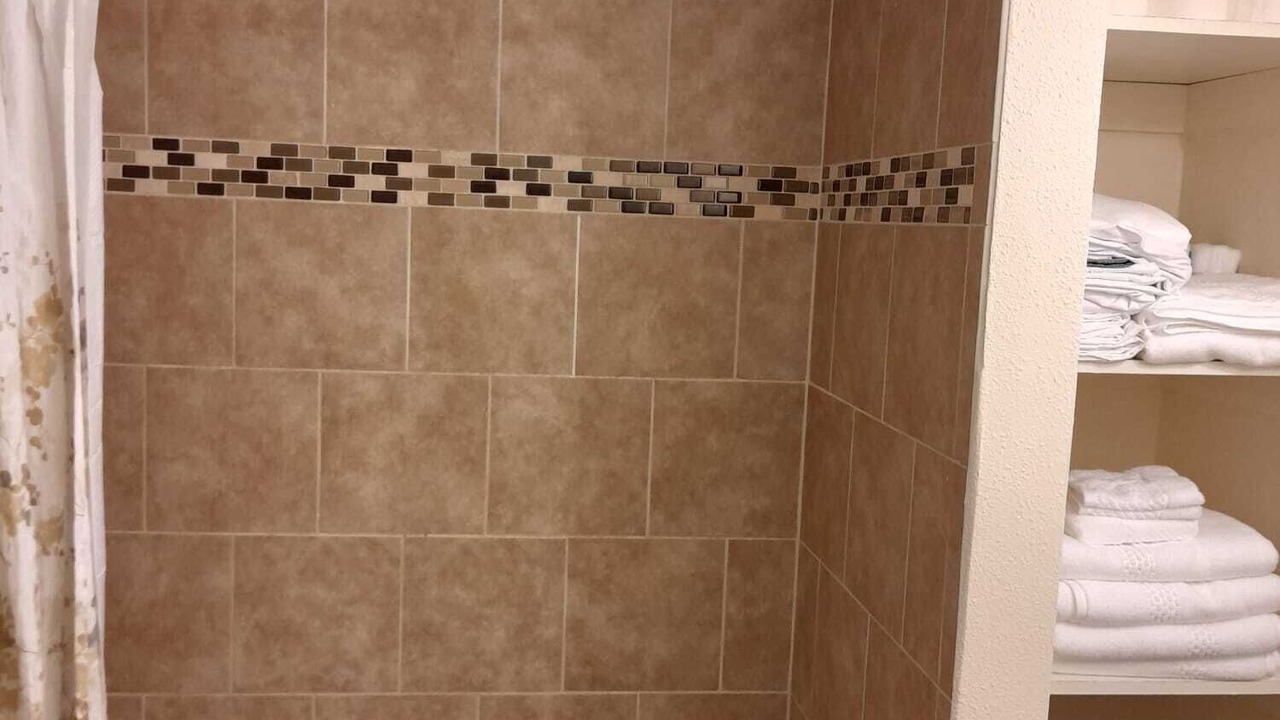 Photo of Bathroom in Mann