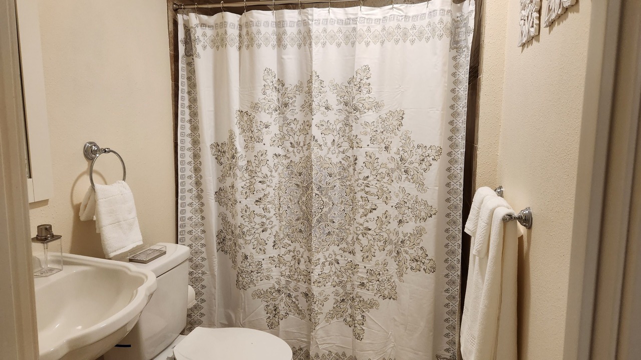 Photo of Bathroom in Mann