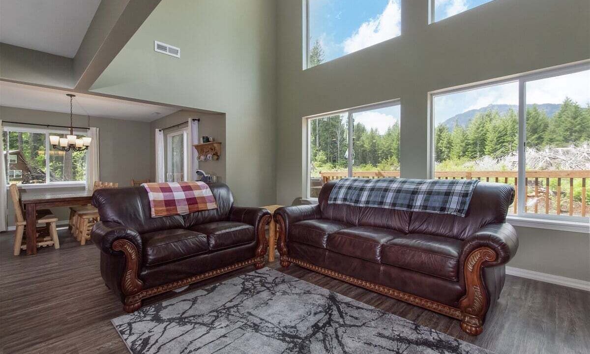 Photo of Livingroom in Packwood