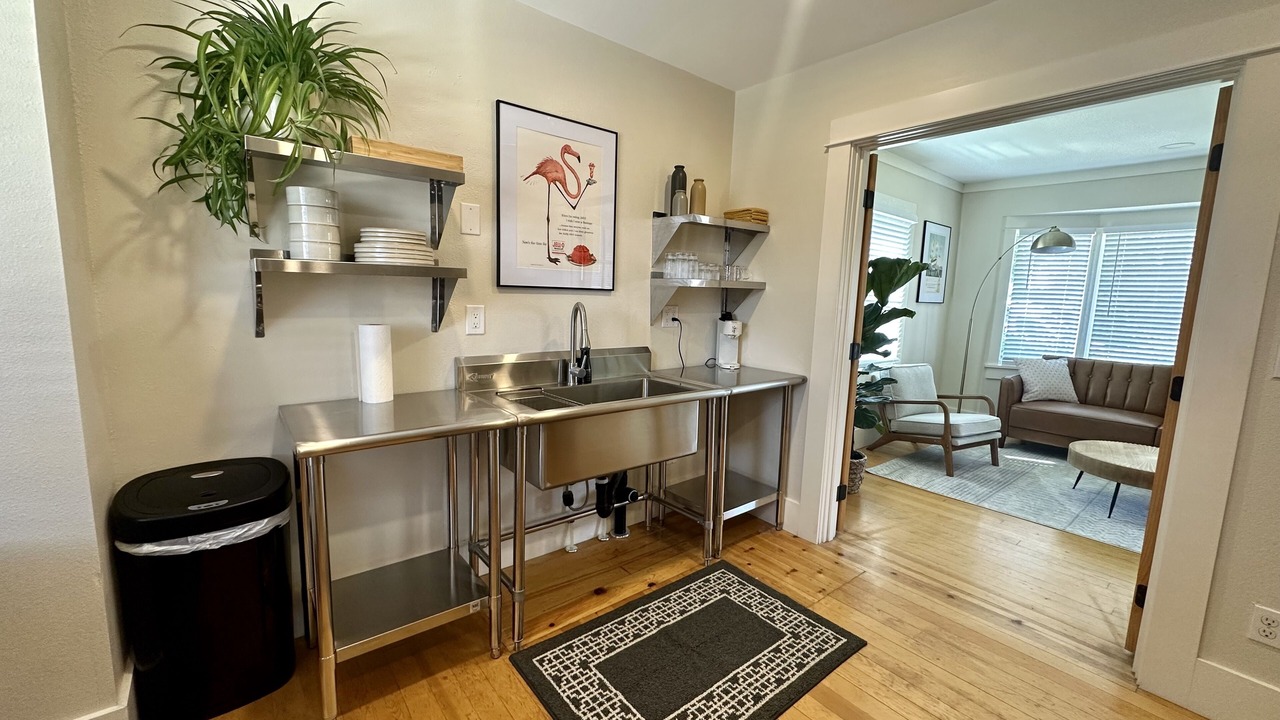 Photo of Livingroom in Larkspur
