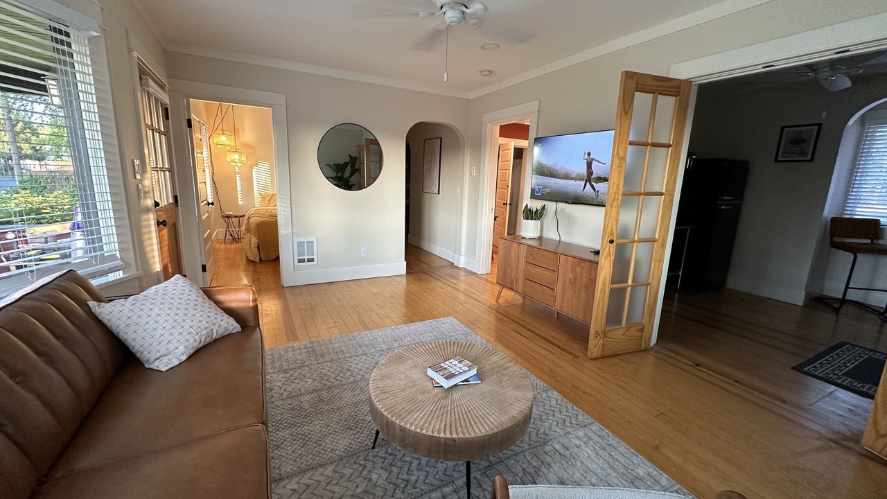 Photo of Livingroom in Larkspur