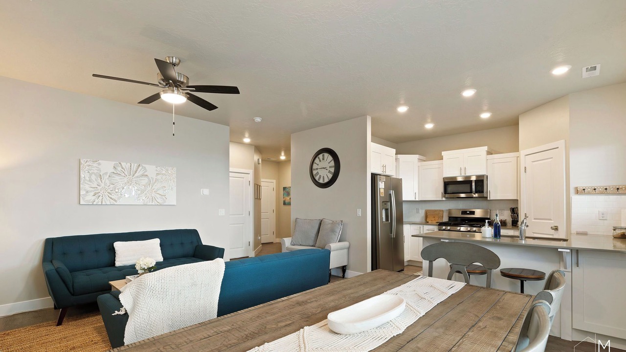 Photo of Livingroom in Cedar City
