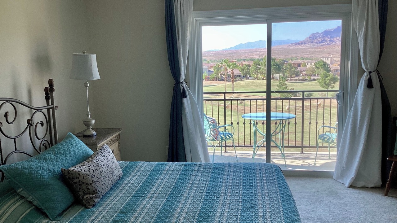 Photo of Bedroom in Calico Ridge