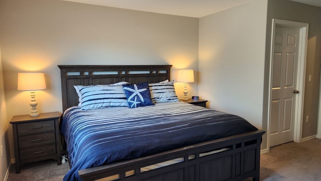 Photo of Bedroom in Ocean Shores