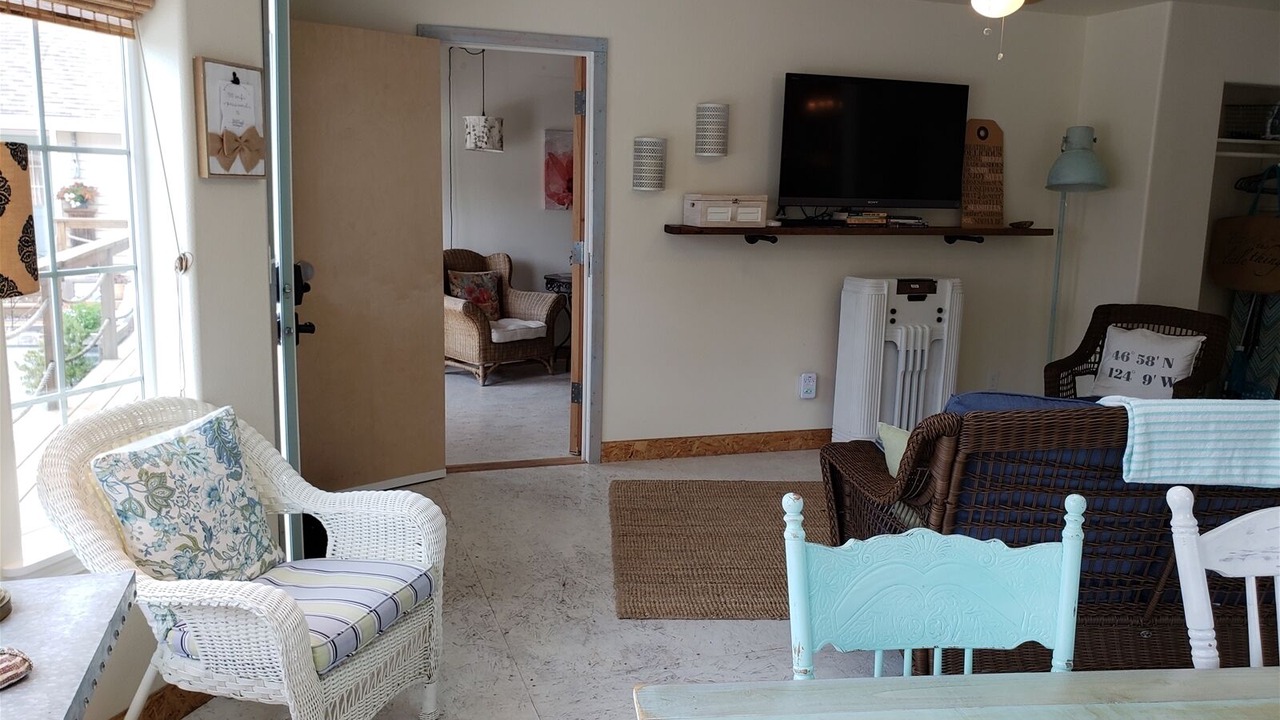 Photo of Livingroom in Ocean Shores