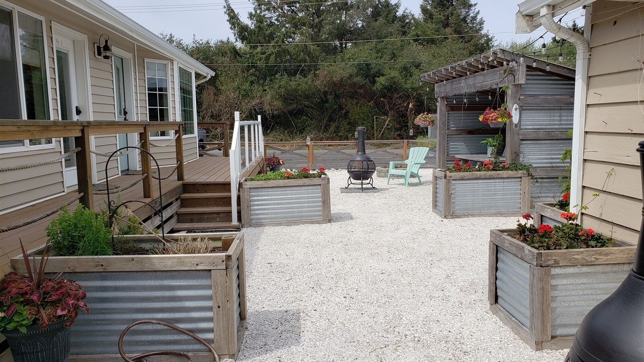 Photo of Patio Balcony in Ocean Shores