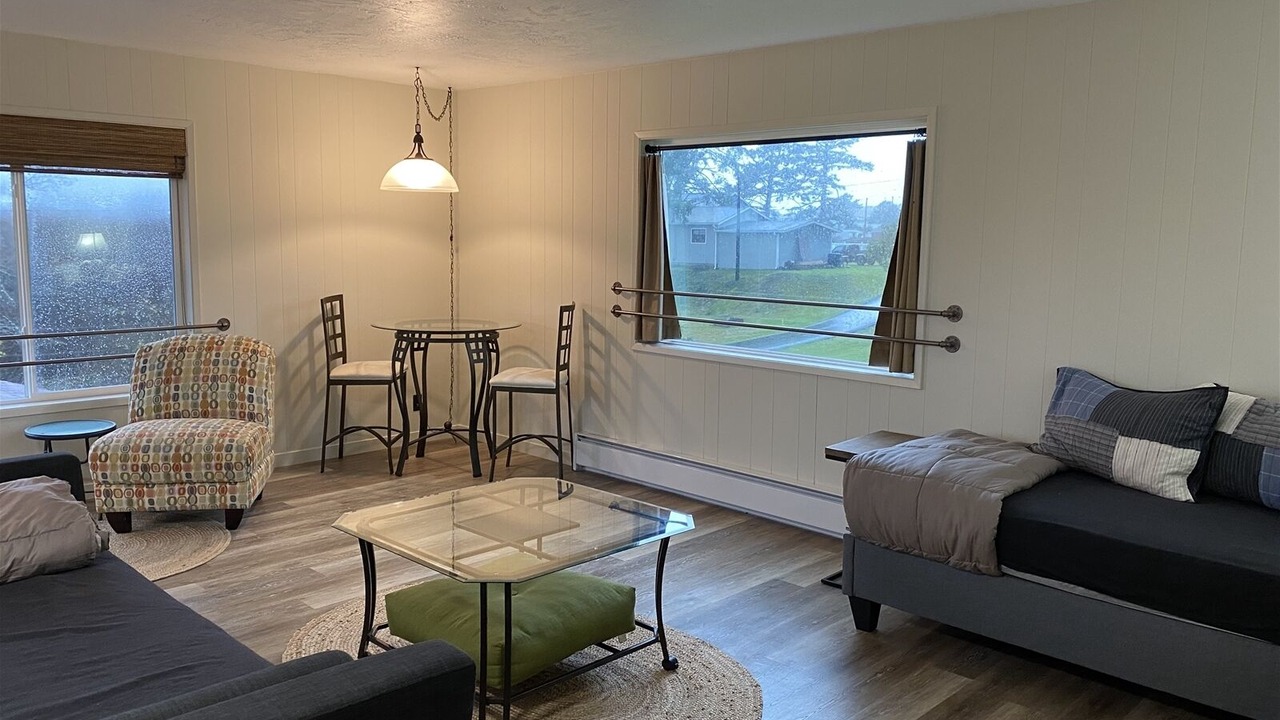 Photo of Livingroom in Pacific Beach