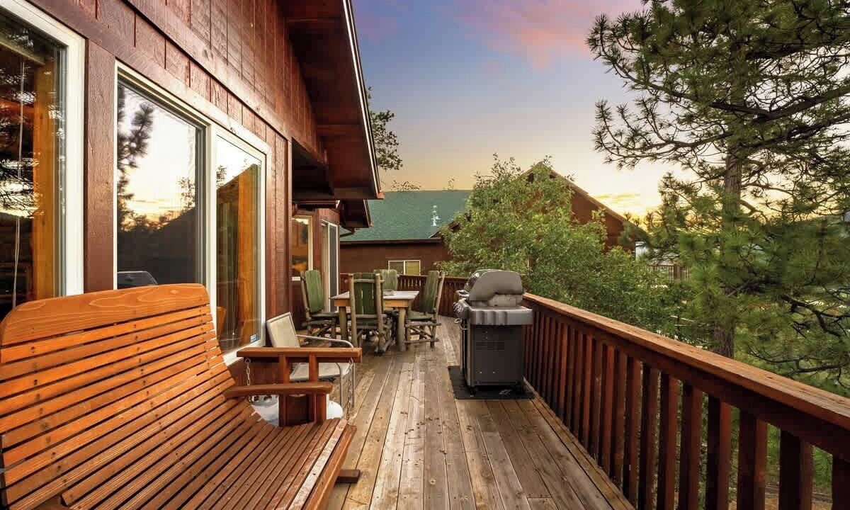 Photo of Outdoor in Castle Glen Estates