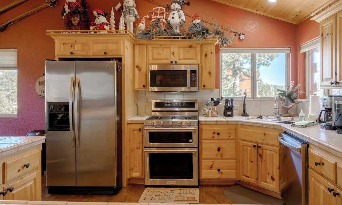 Photo of Kitchen in Castle Glen Estates