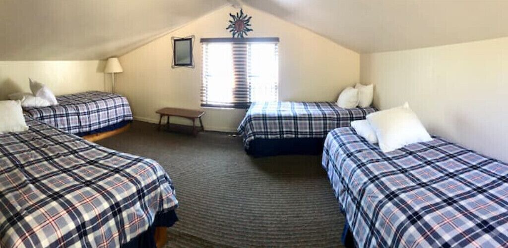 Photo of Bedroom in El Portal