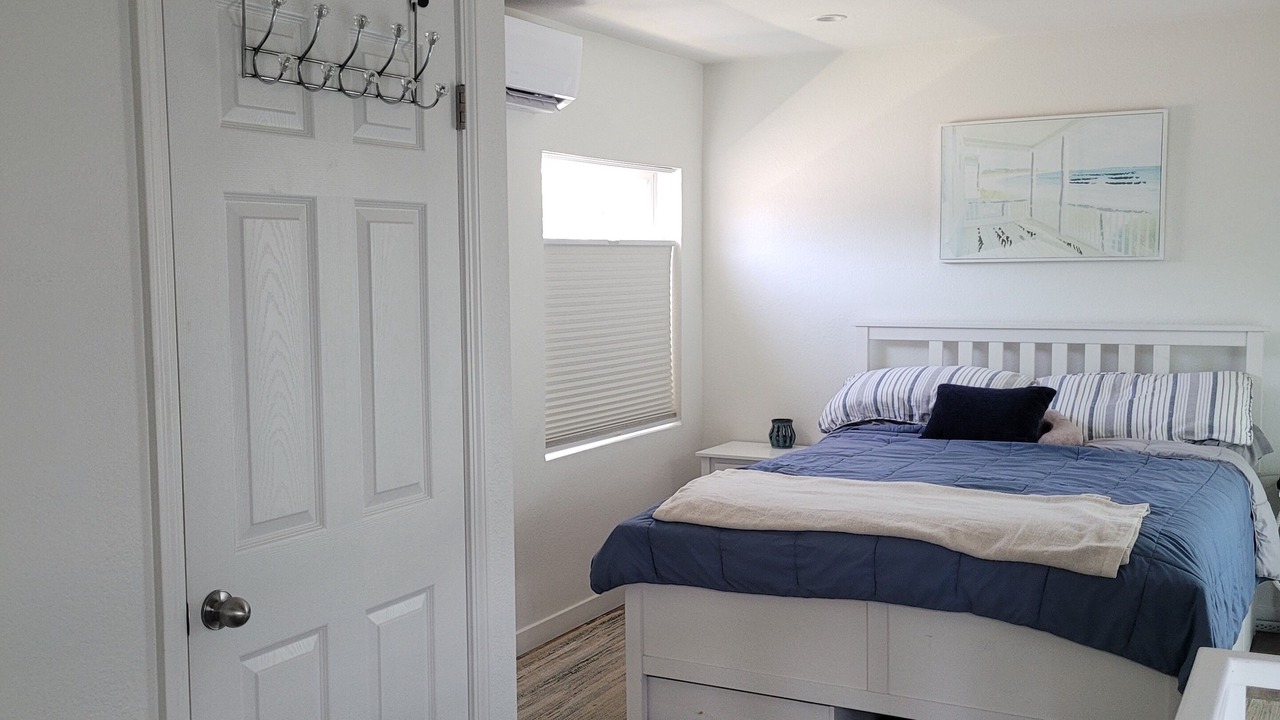 Photo of Bedroom in Leucadia