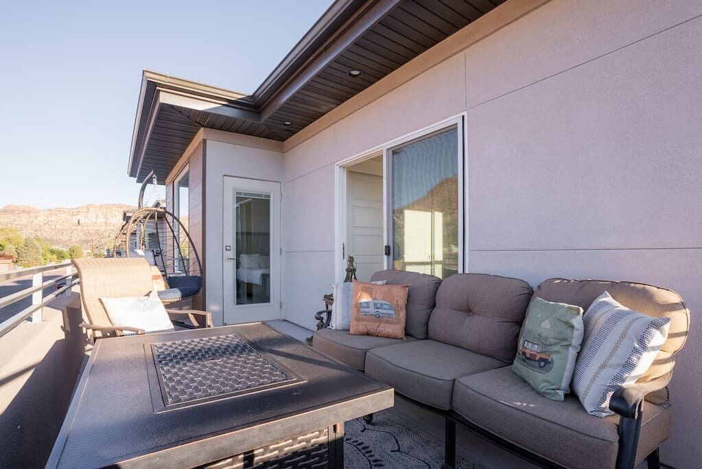 Photo of Patio Balcony in Hildale