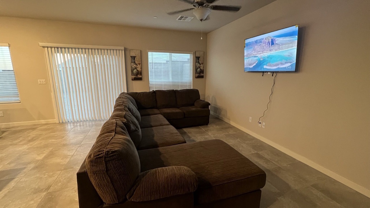 Photo of Livingroom in Centennial Hills