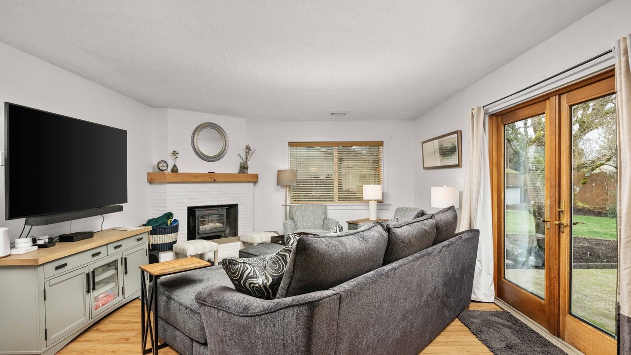Photo of Livingroom in Central Oregon