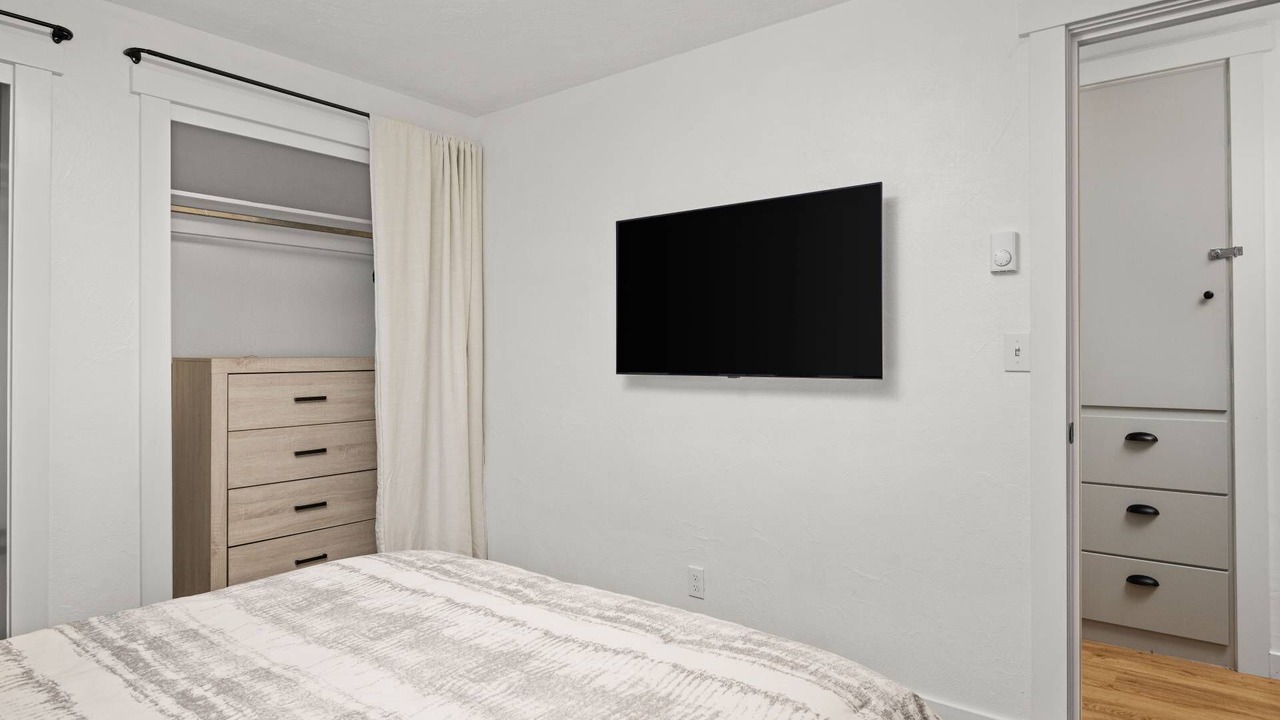 Photo of Bedroom in Central Oregon