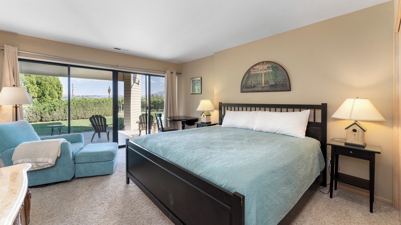 Photo of Bedroom in Wapato Point