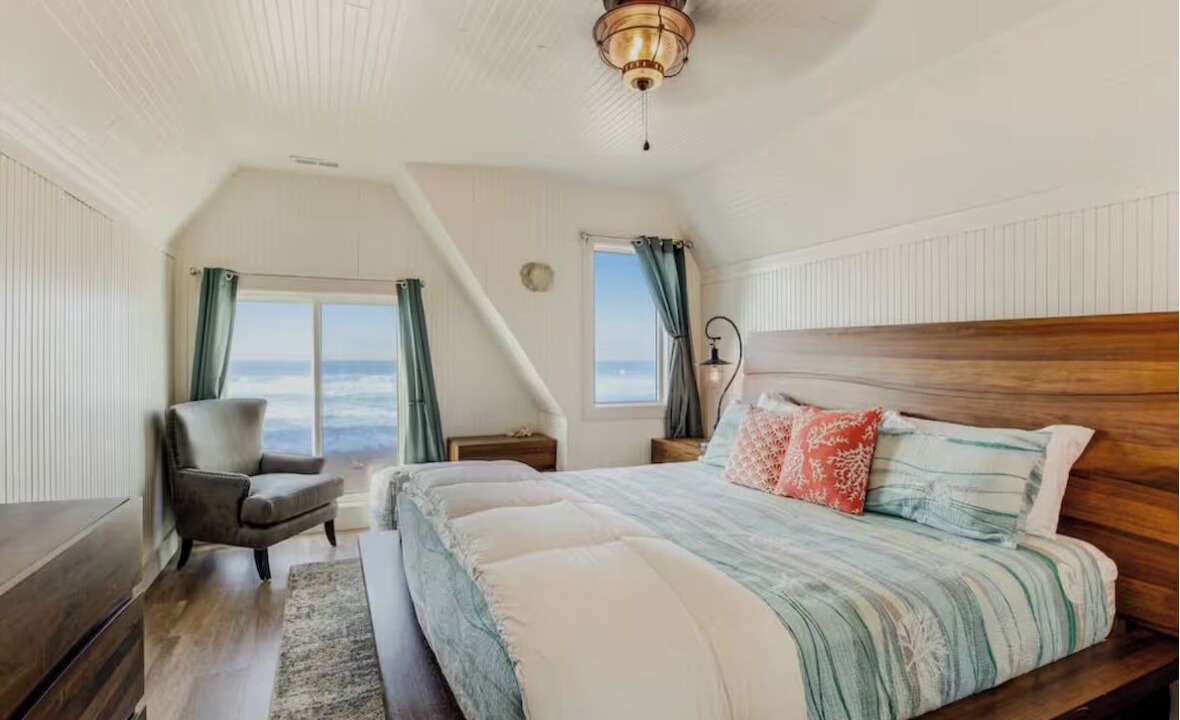 Photo of Bedroom in Lincoln City