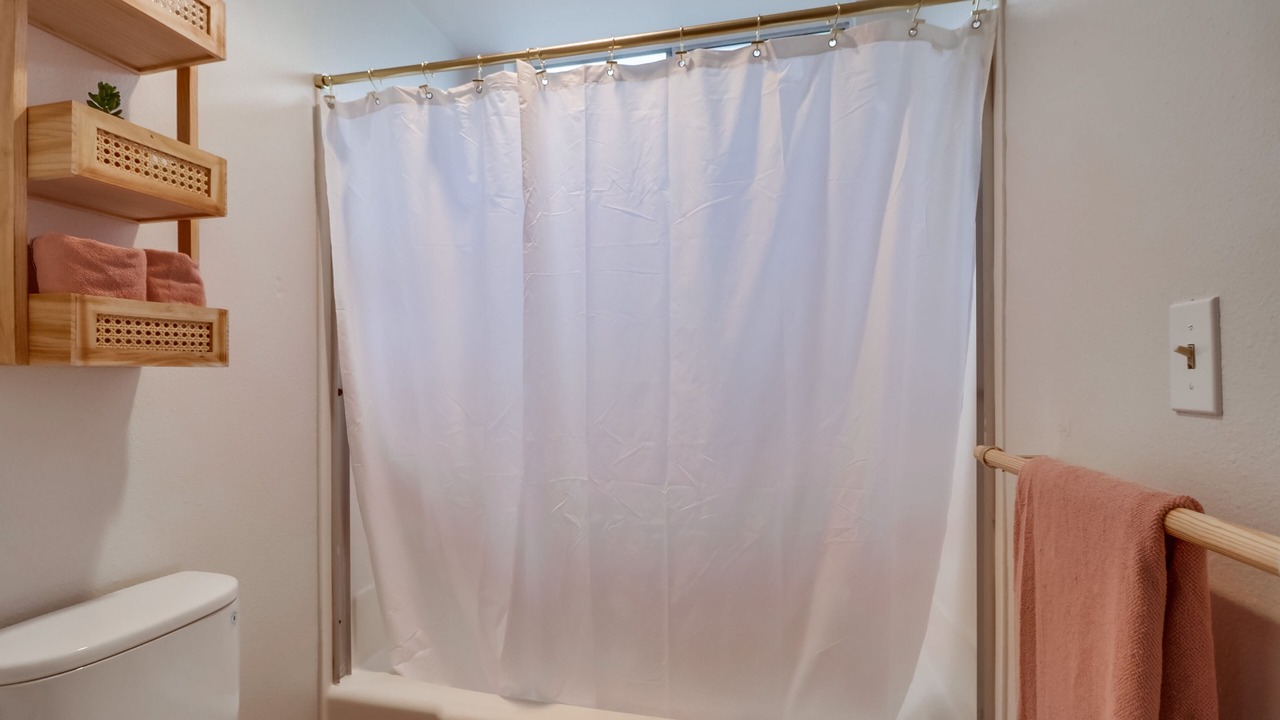 Photo of Bathroom in Olde Solana Beach
