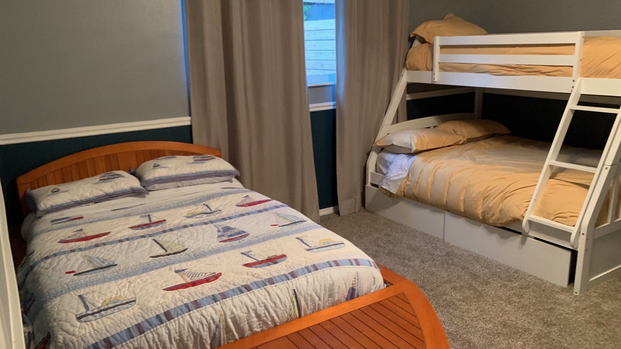 Photo of Bedroom in Brookings