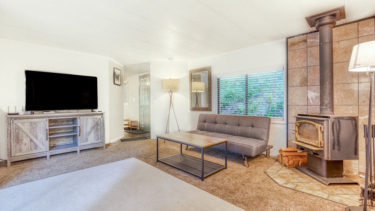 Photo of Livingroom in Sandy