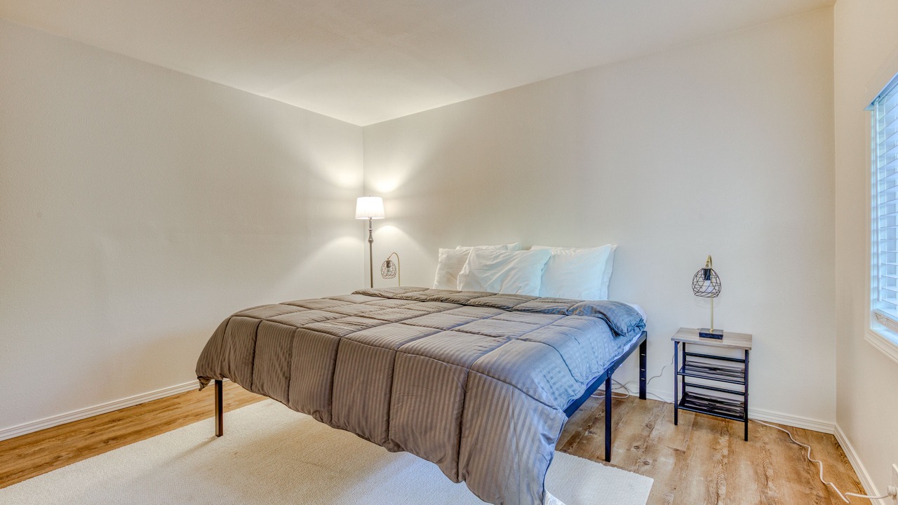 Photo of Bedroom in Sandy