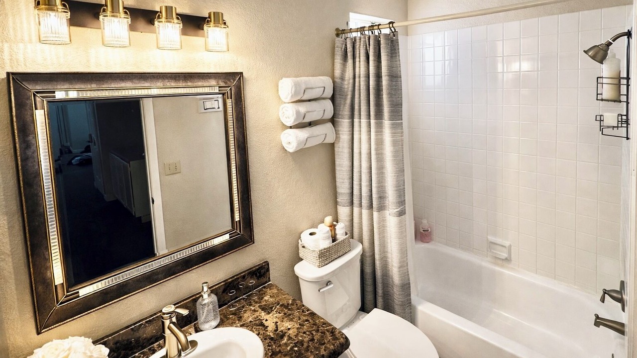 Photo of Bathroom in North Las Vegas