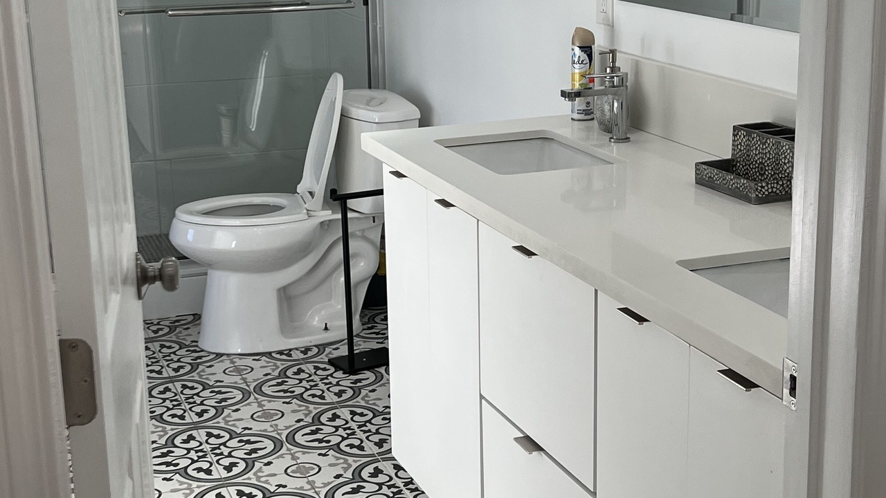 Photo of Bathroom in Park Mesa Heights