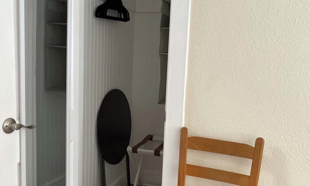 Photo of Bedroom in Dunsmuir