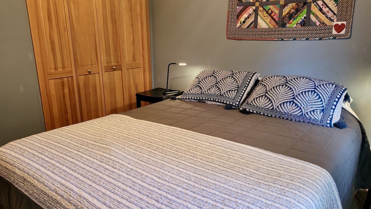 Photo of Bedroom in Winthrop