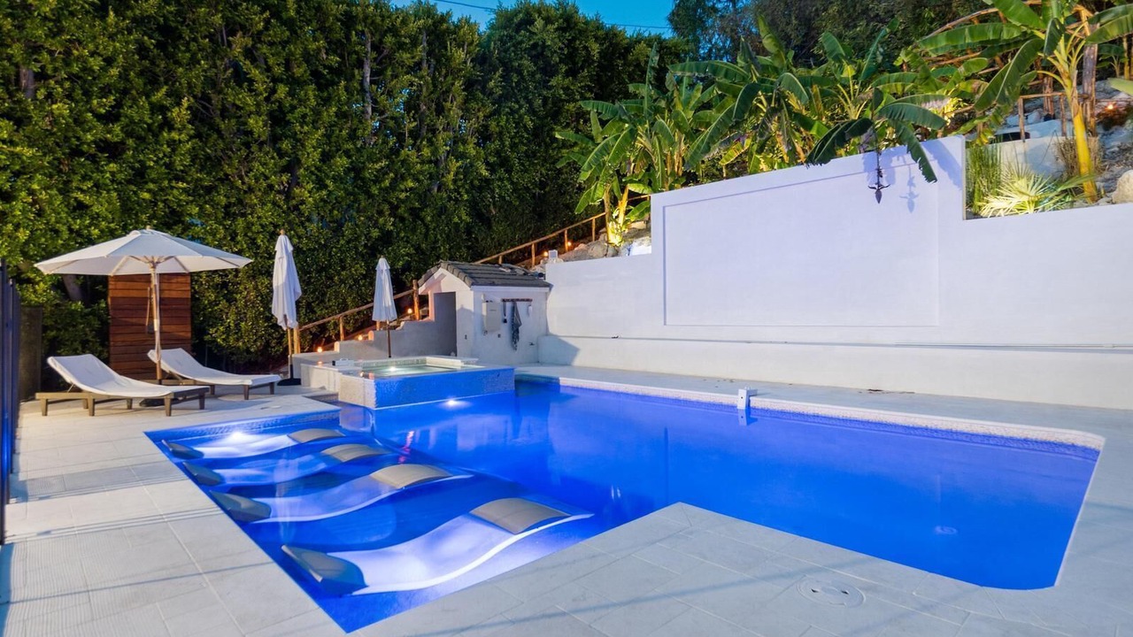Photo of Outdoor in Studio City