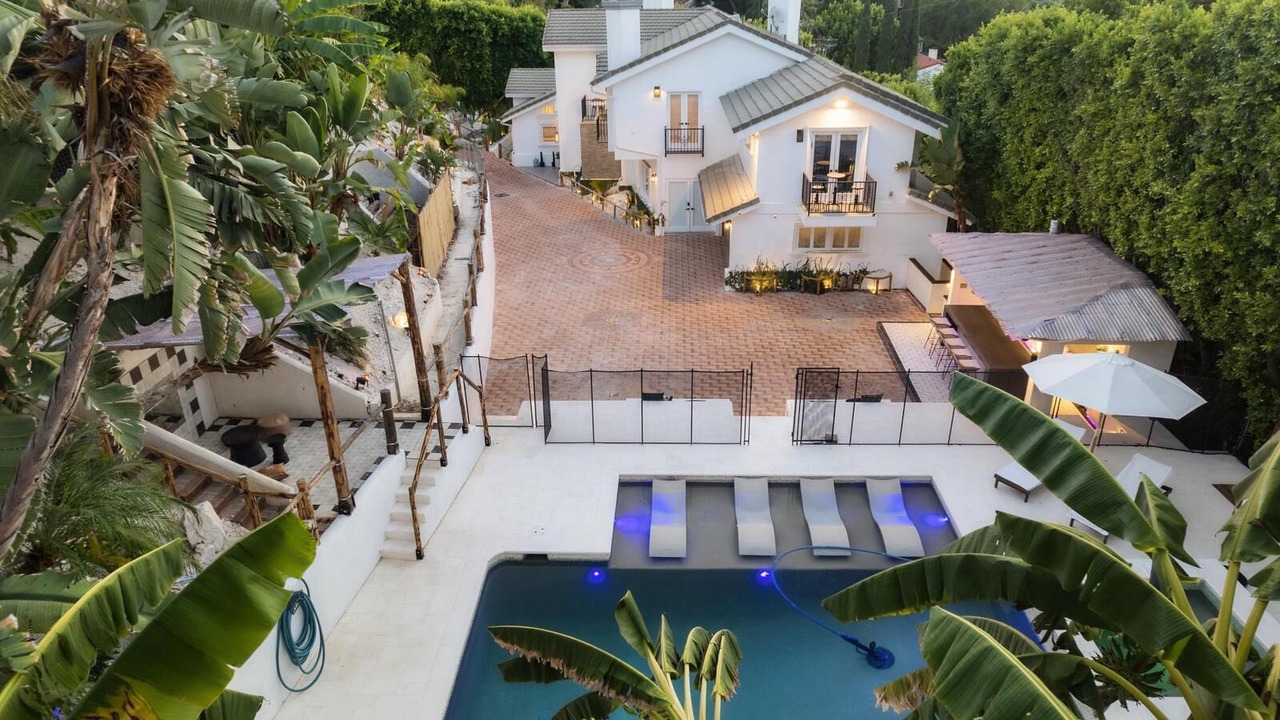 Photo of Outdoor in Studio City