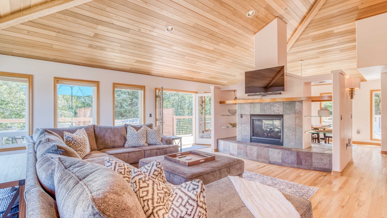 Photo of Livingroom in Neskowin