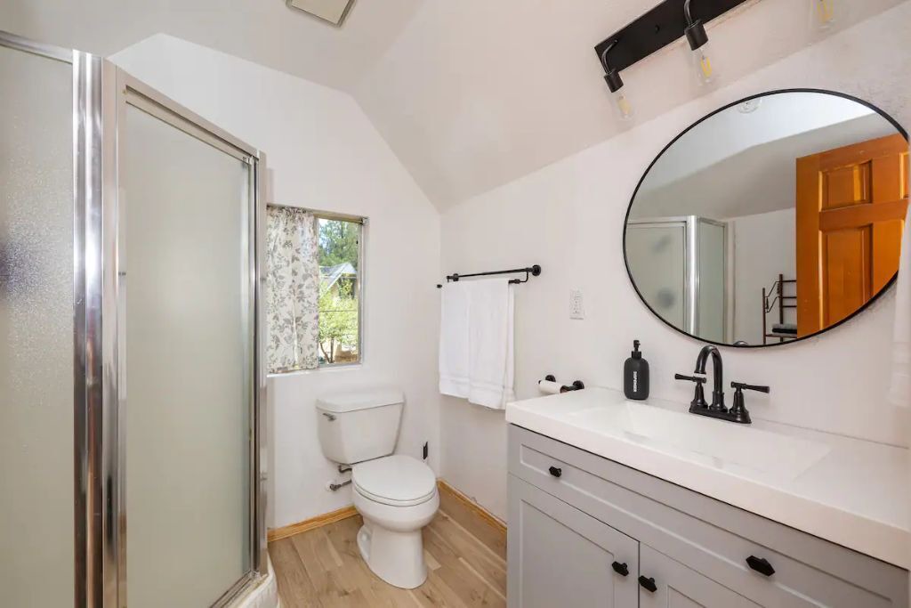 Photo of Bathroom in Munds Park