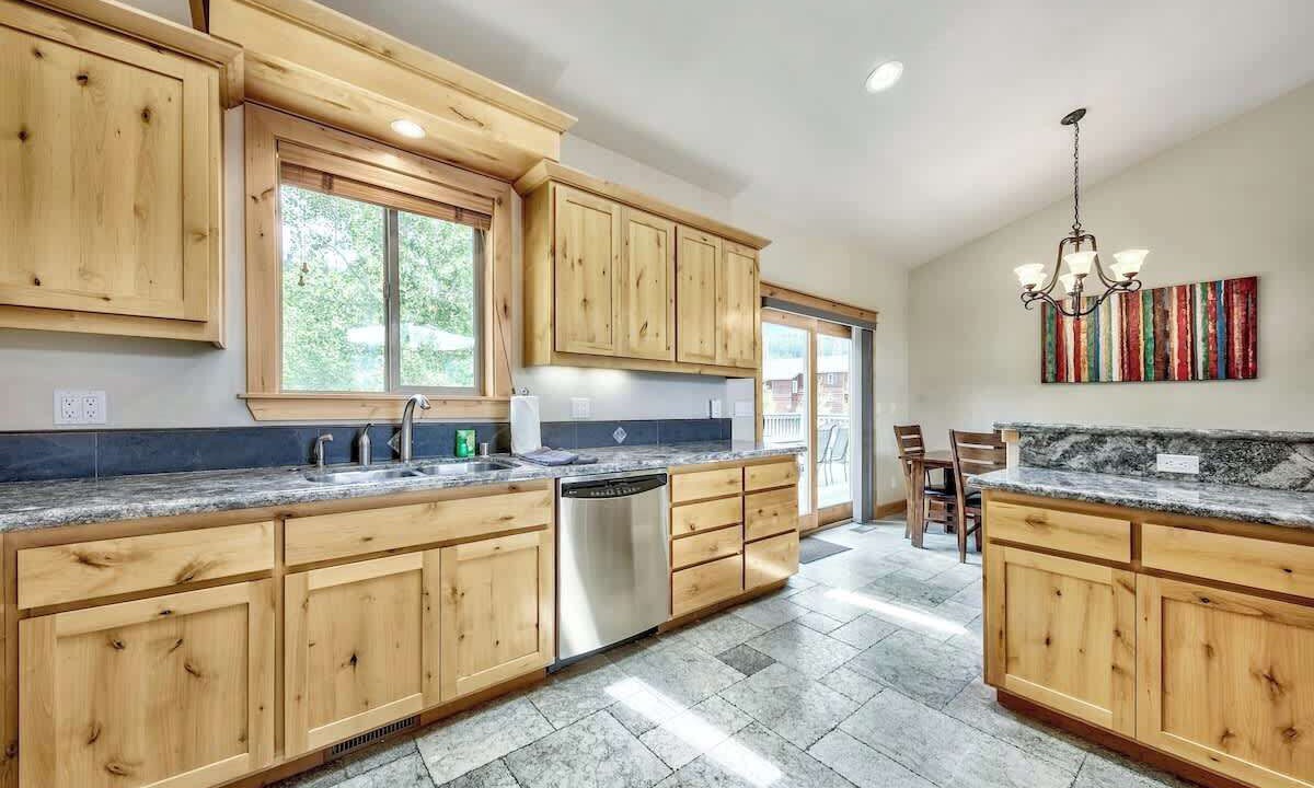 Photo of Kitchen in Mountain View Estates