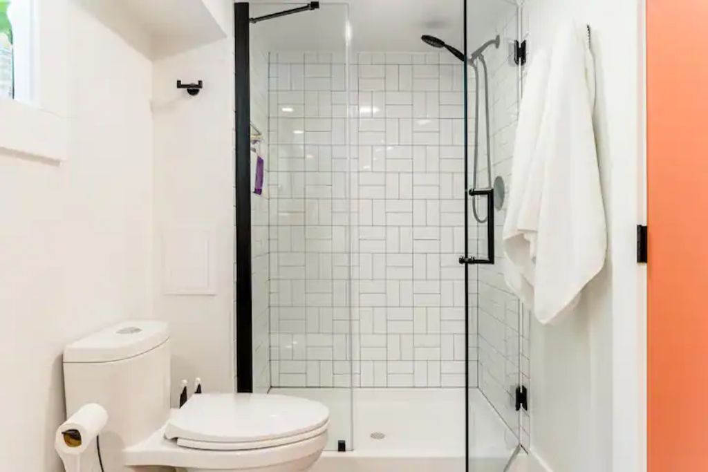 Photo of Bathroom in University Park
