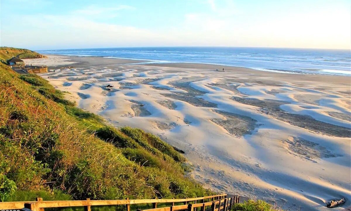 Photo of Others in Newport