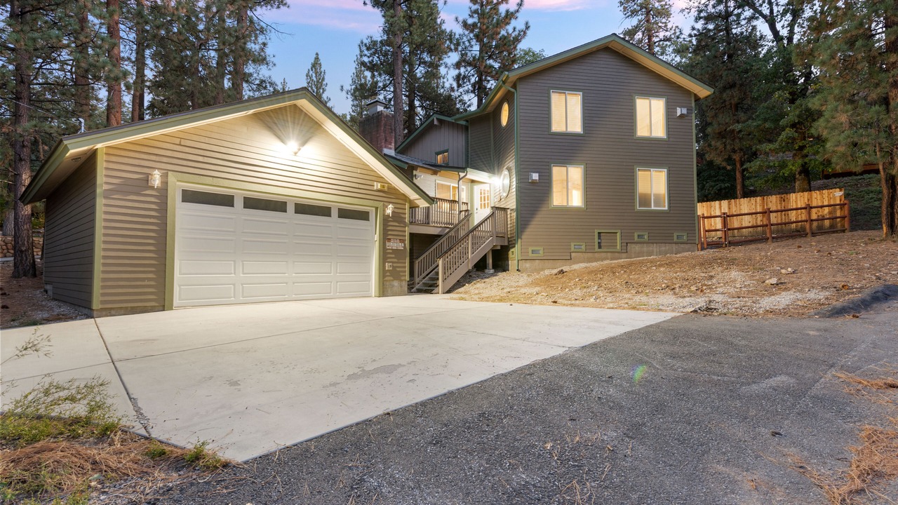 Photo of Outdoor in Moonridge