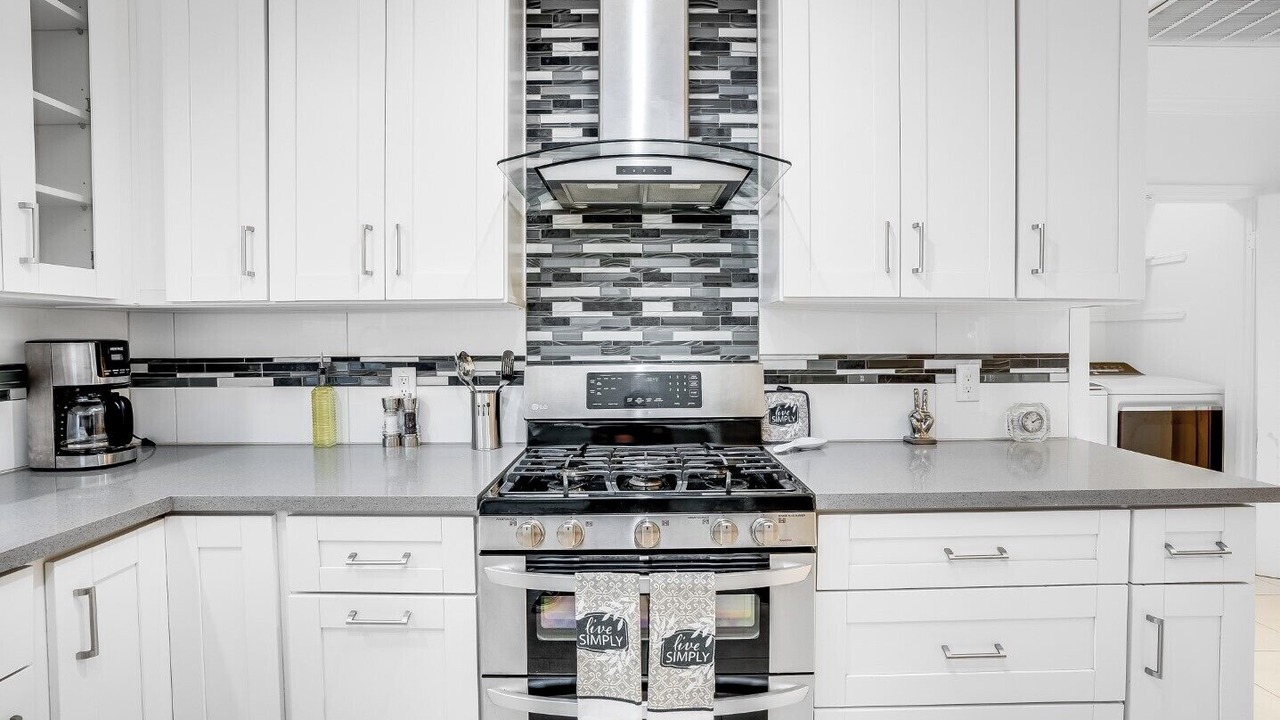 Photo of Kitchen in Valley Village