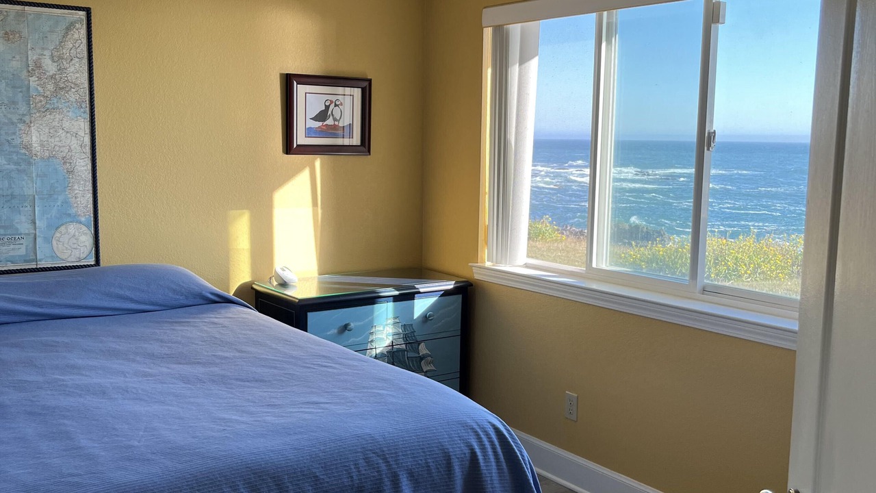 Photo of Bedroom in Shelter Cove
