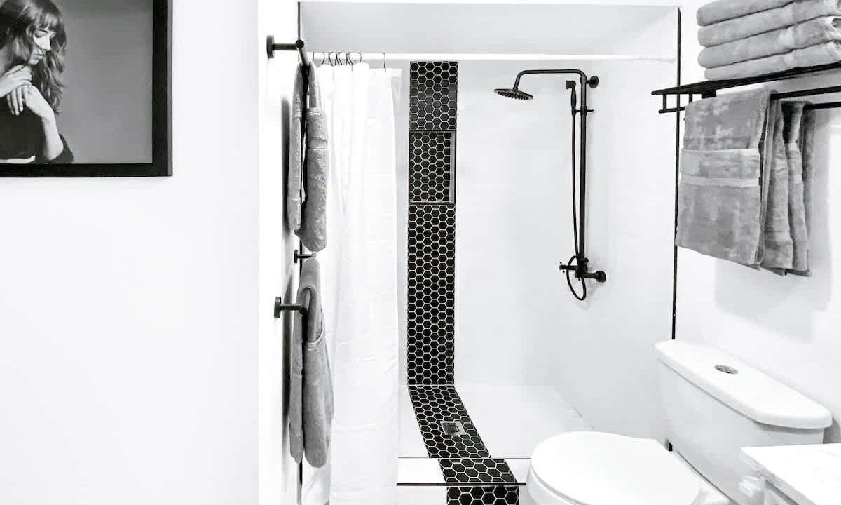 Photo of Bathroom in Green Valley North