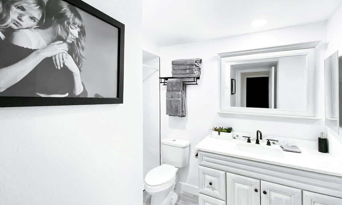 Photo of Bathroom in Green Valley North