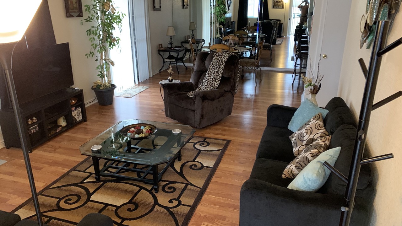 Photo of Livingroom in Laughlin