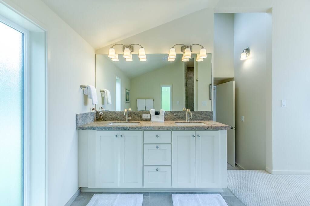 Photo of Bathroom in Fairmont