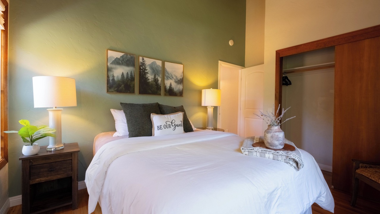 Photo of Bedroom in Carmel Valley