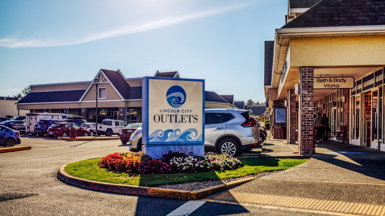 Photo of Others in Lincoln City