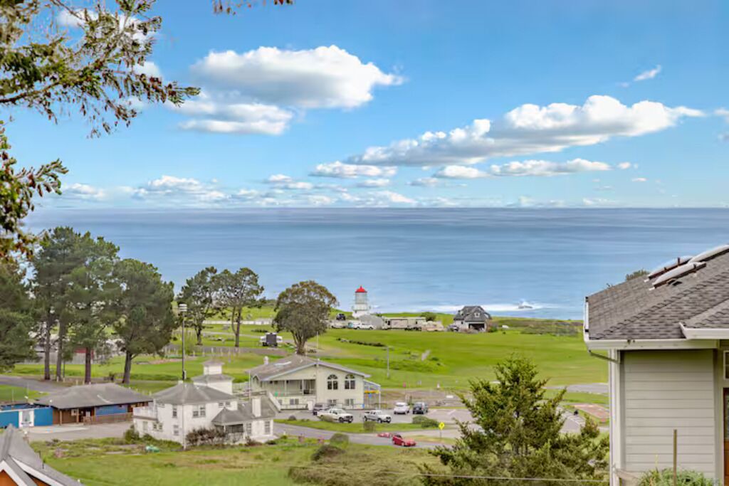 Photo of Others in Shelter Cove