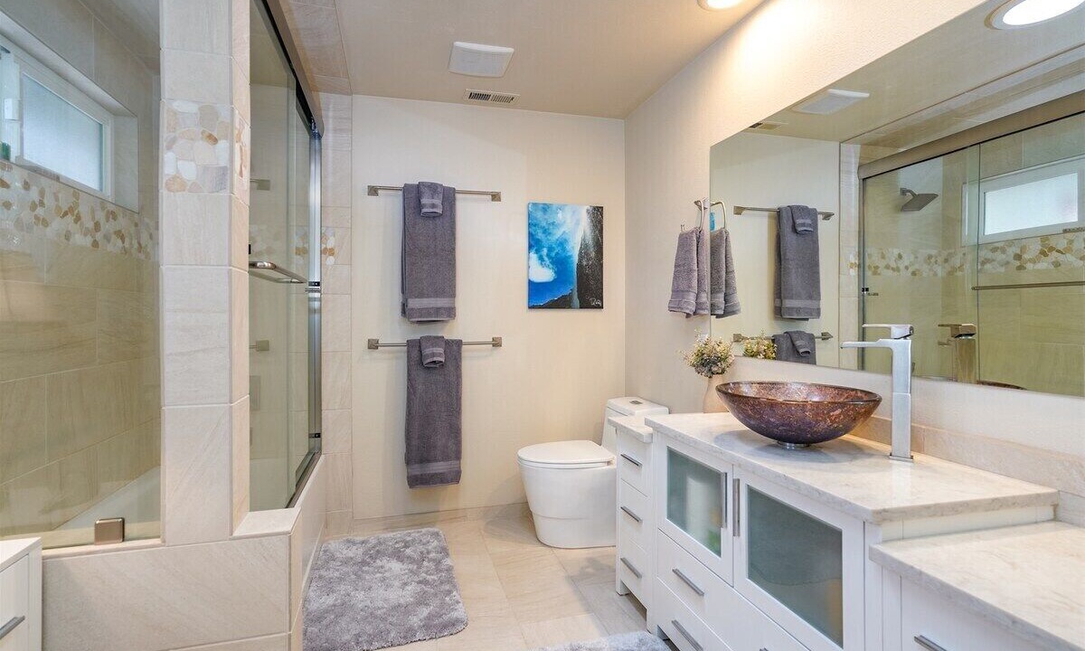 Photo of Bathroom in Old Farm District