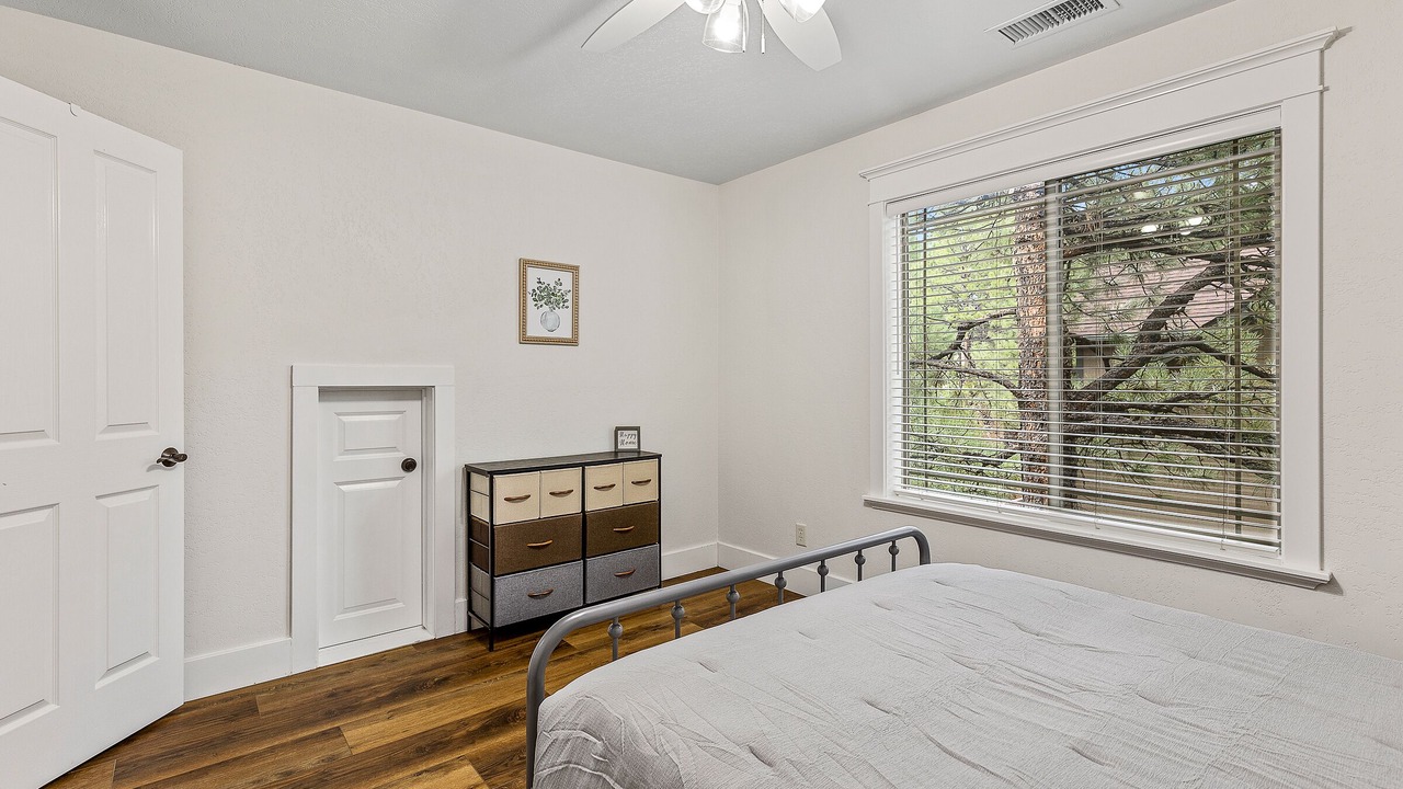 Photo of Bedroom in Ponderosa Trails